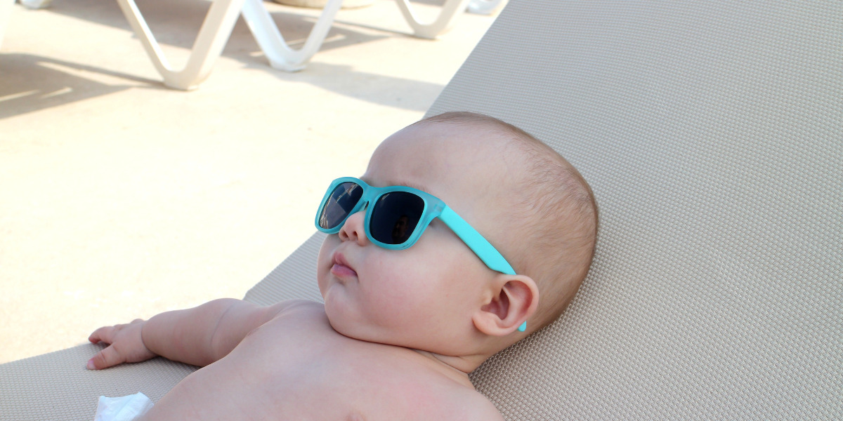 cuando se le pueden poner gafas de sol a un bebe cuando se le pueden poner gafas de sol a un bebe